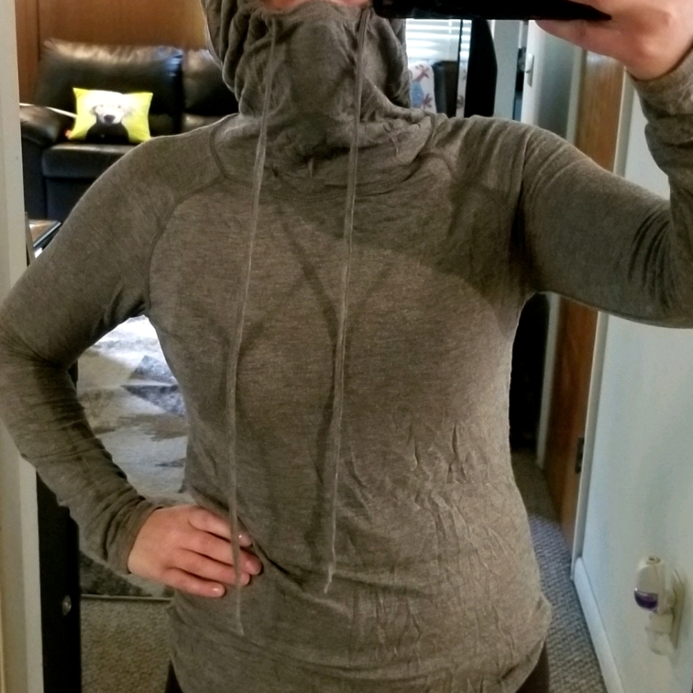 lightweight hoodie